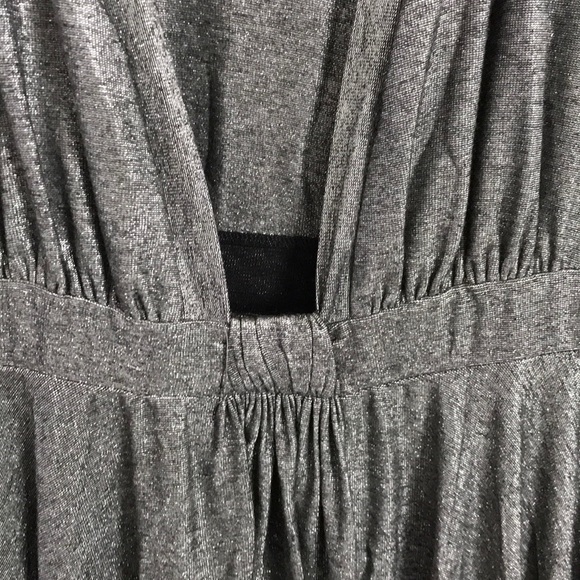 only hearts dress stretchy - Picture 2 of 4